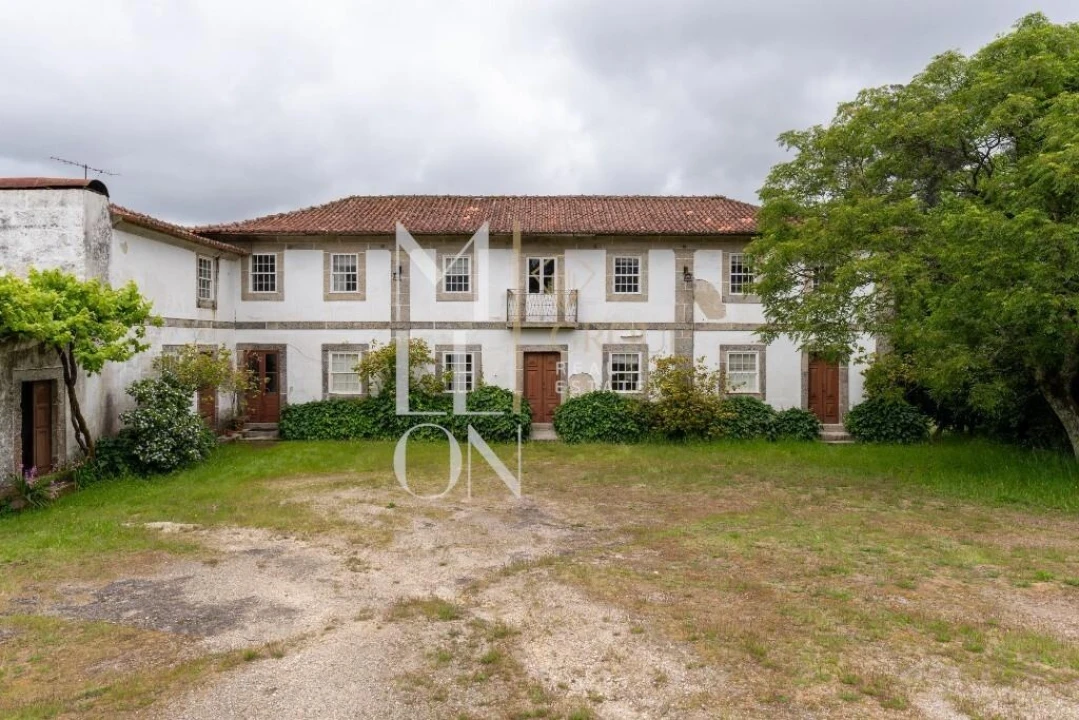 Quinta T8 para Venda em Vila Caiz Foto 1