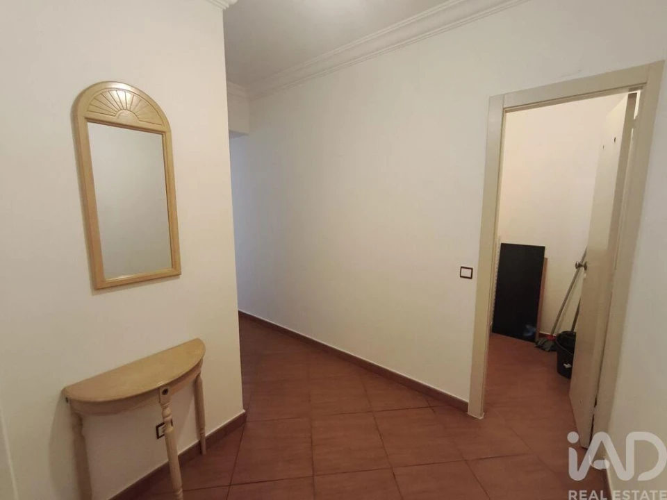 Apartamento T2 para Arrendamento em Quarteira Foto 19