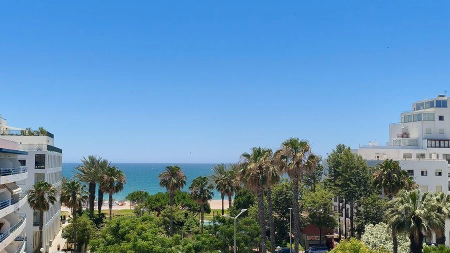 Apartamento T2 para Arrendamento em Quarteira