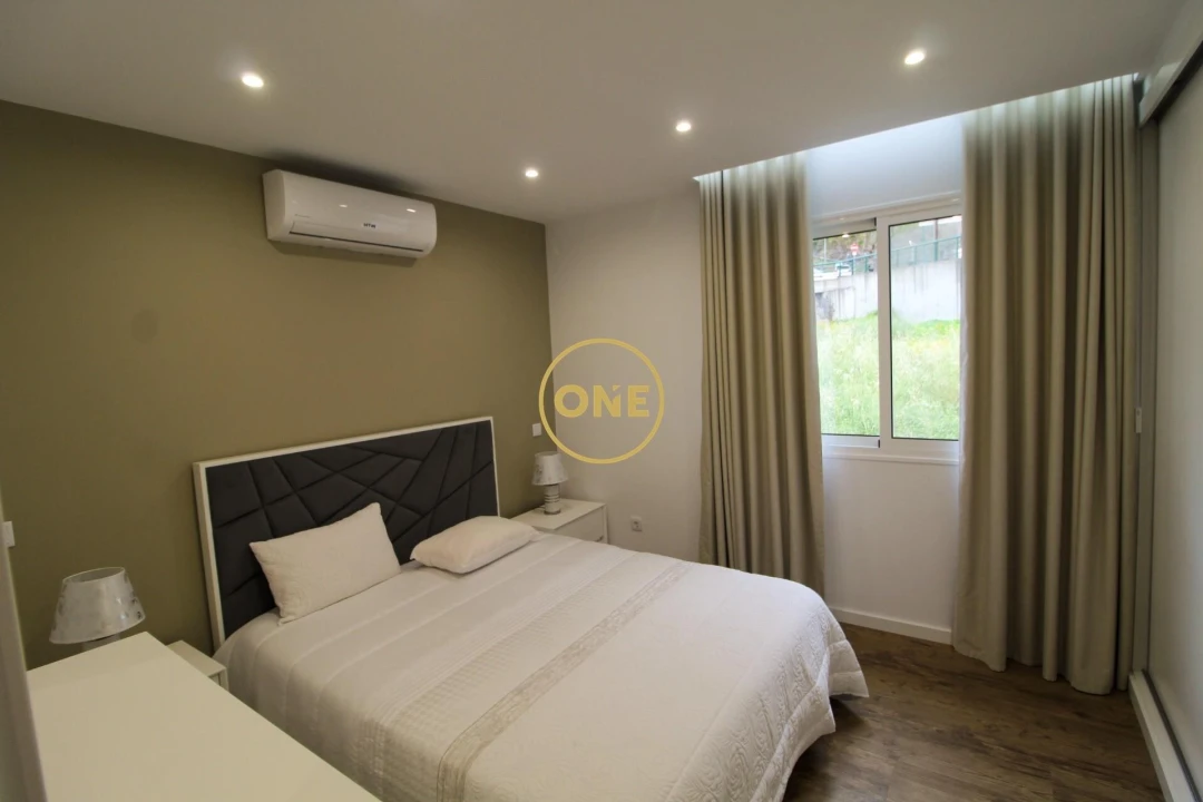 Moradia T4 para Venda em Machico Foto 22