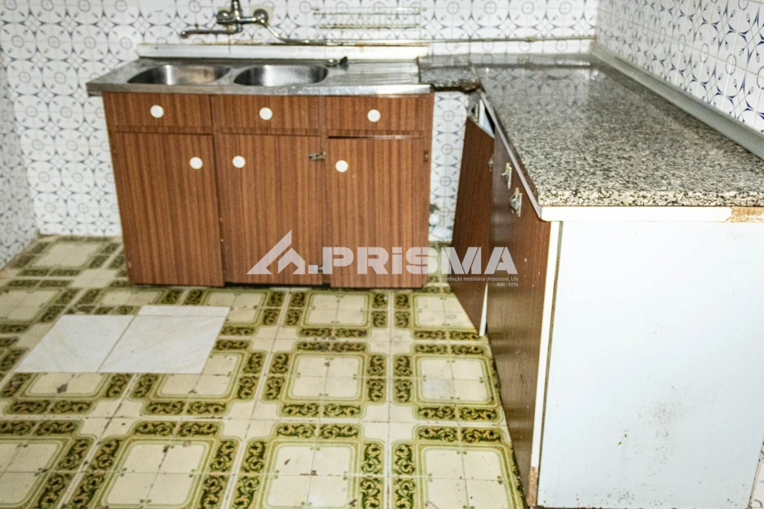 Moradia T1 para Venda em Alcains Foto 7