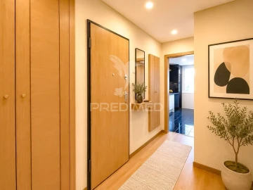 Apartamento T2 para Venda em Alfragide