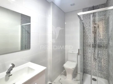Apartamento T2 para Venda em Alfragide