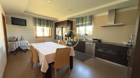 Moradia T4 para Venda em Estela