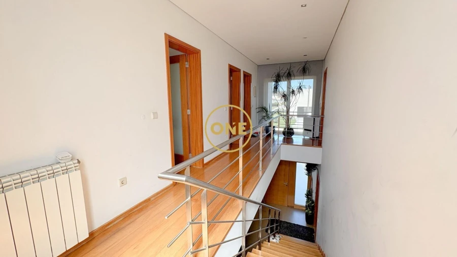 Moradia T4 para Venda em Estela Foto 16
