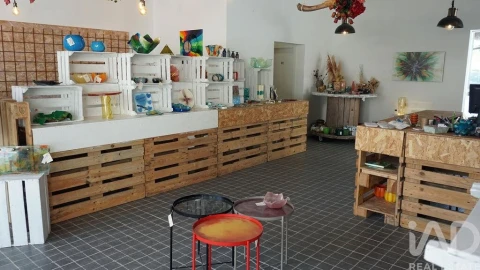 Loja para Venda em Nossa Senhora do Pópulo, Coto e São Gregório