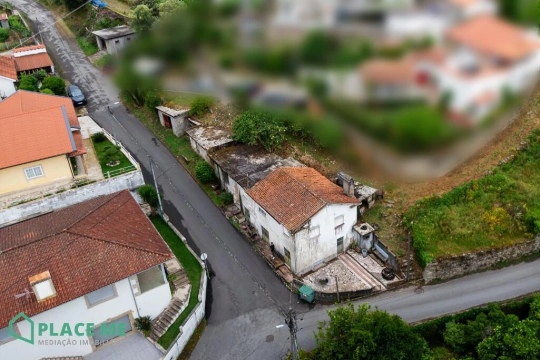 Moradia T5 para Venda em Oriz (Santa Marinha) e Oriz (São Miguel) Foto 4