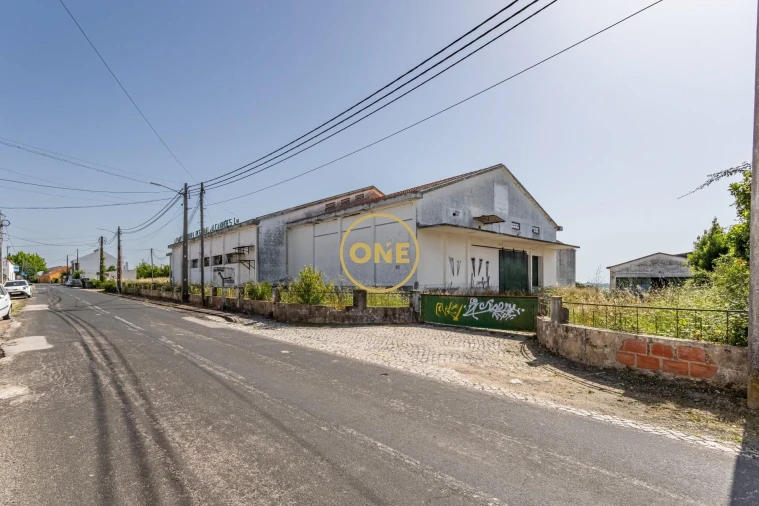 Armazém para Venda em Alcanhões Foto 7