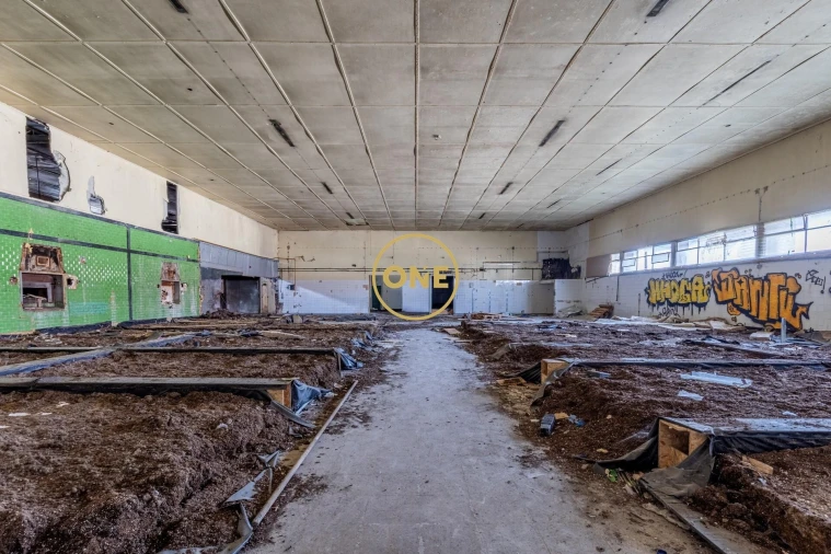 Armazém para Venda em Alcanhões Foto 18