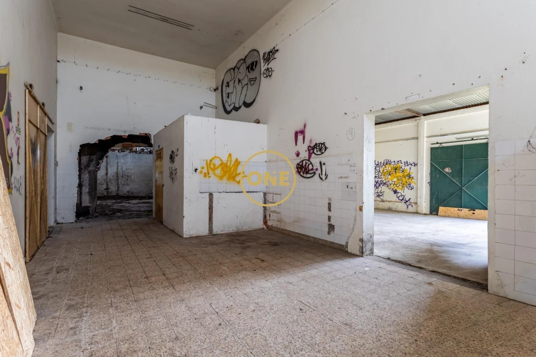 Armazém para Venda em Alcanhões Foto 13