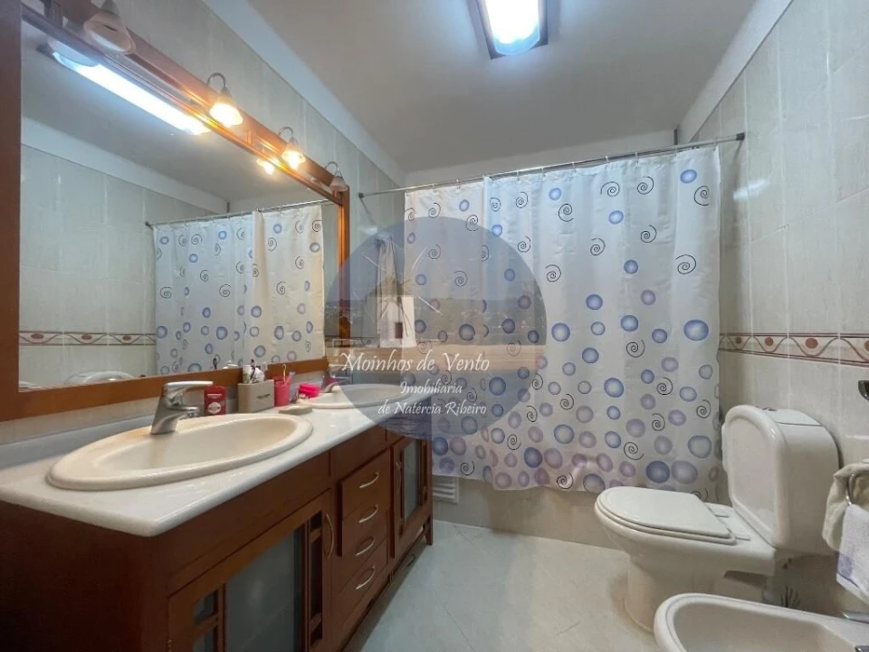 Moradia T4 para Venda em Santo Antonio da Charneca Foto 12