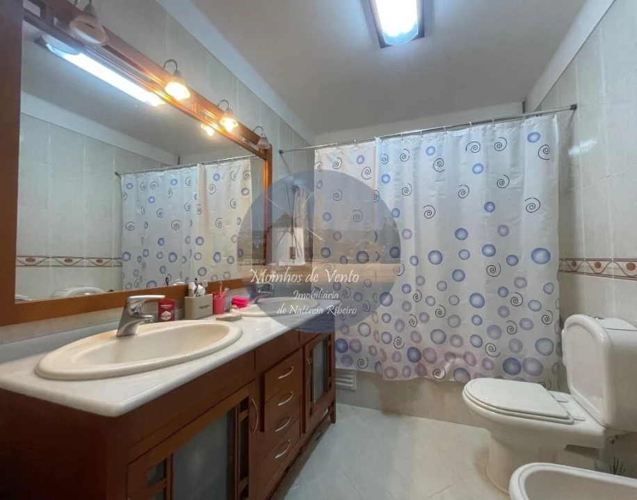 Moradia T4 para Venda em Santo Antonio da Charneca Foto 21