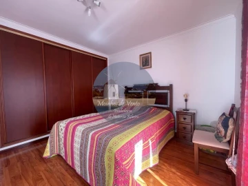 Moradia T4 para Venda em Santo Antonio da Charneca