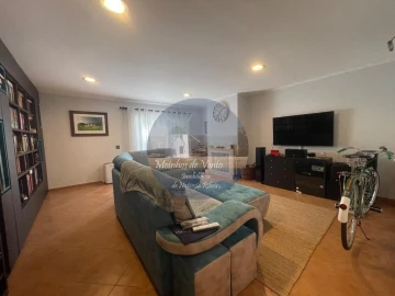 Moradia T4 para Venda em Santo Antonio da Charneca