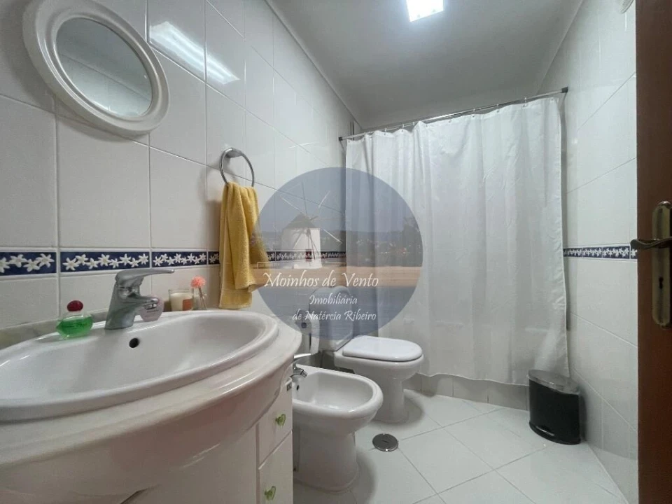 Moradia T4 para Venda em Santo Antonio da Charneca Foto 24