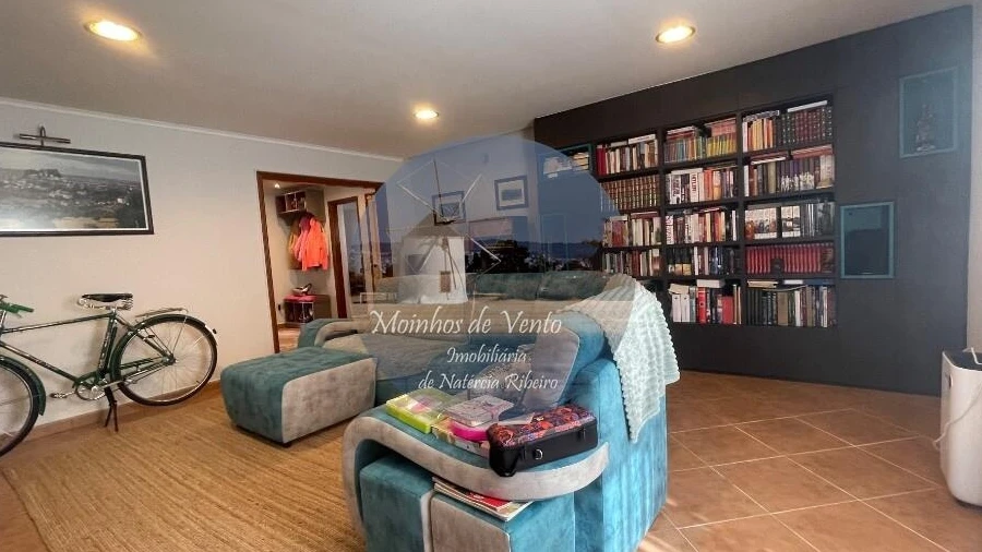 Moradia T5 para Venda em Santo Antonio da Charneca