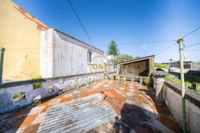 Moradia T4 para Venda em Fajã de Cima