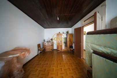 Moradia T4 para Venda em Fajã de Cima