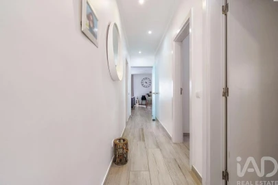 Moradia T3 para Venda em Conceição e Estoi