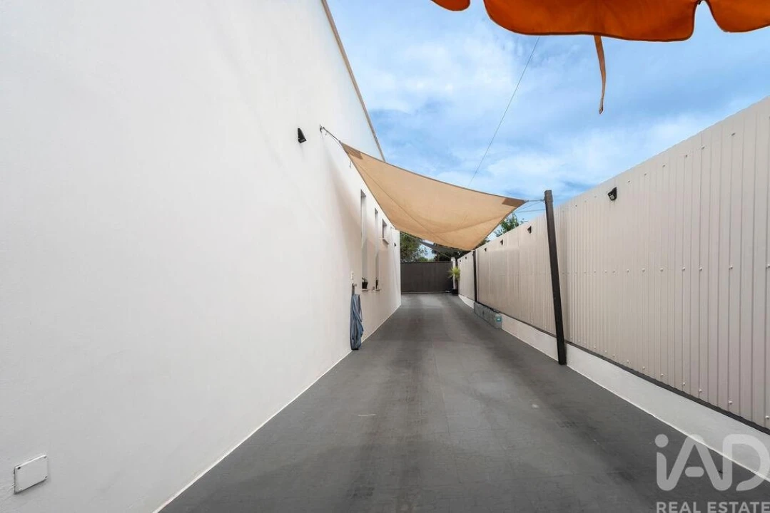 Moradia T3 para Venda em Conceição e Estoi Foto 33