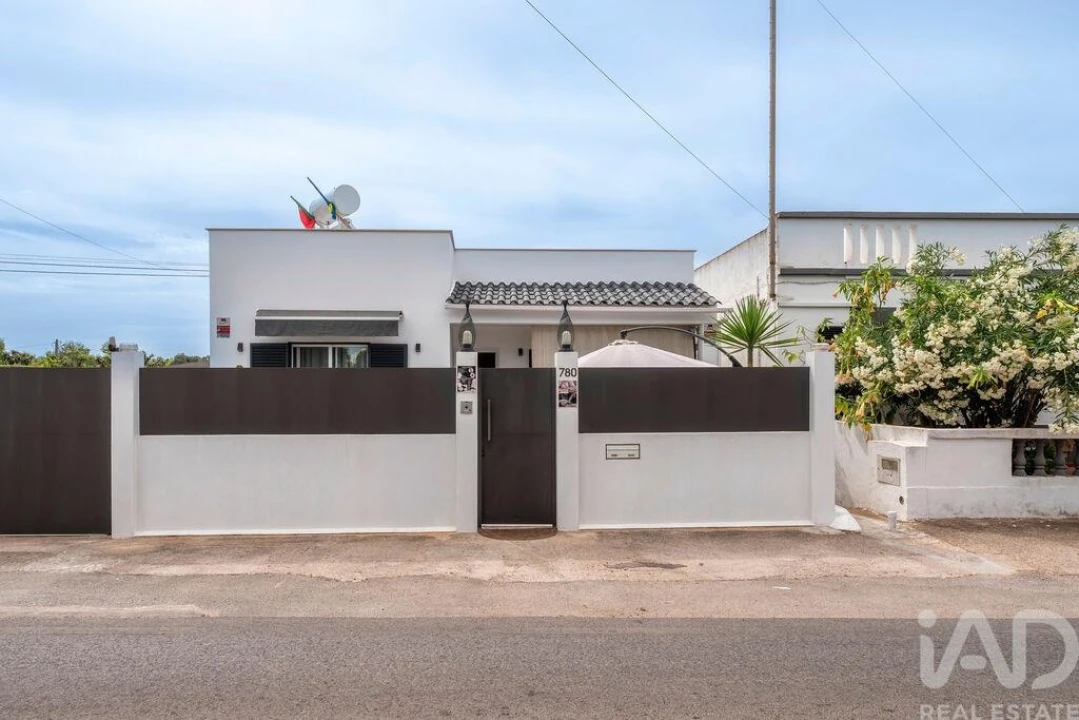 Moradia T3 para Venda em Conceição e Estoi Foto 40