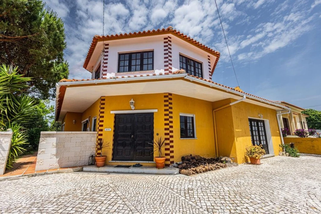 Moradia T3 para Venda em Nadadouro Foto 1