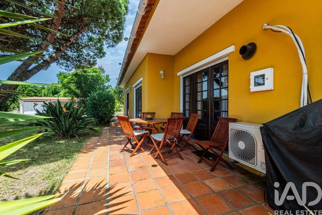 Moradia T3 para Venda em Nadadouro Foto 7
