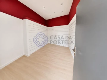 Loja para Venda em Moscavide e Portela