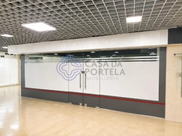 Loja para Venda em Moscavide e Portela