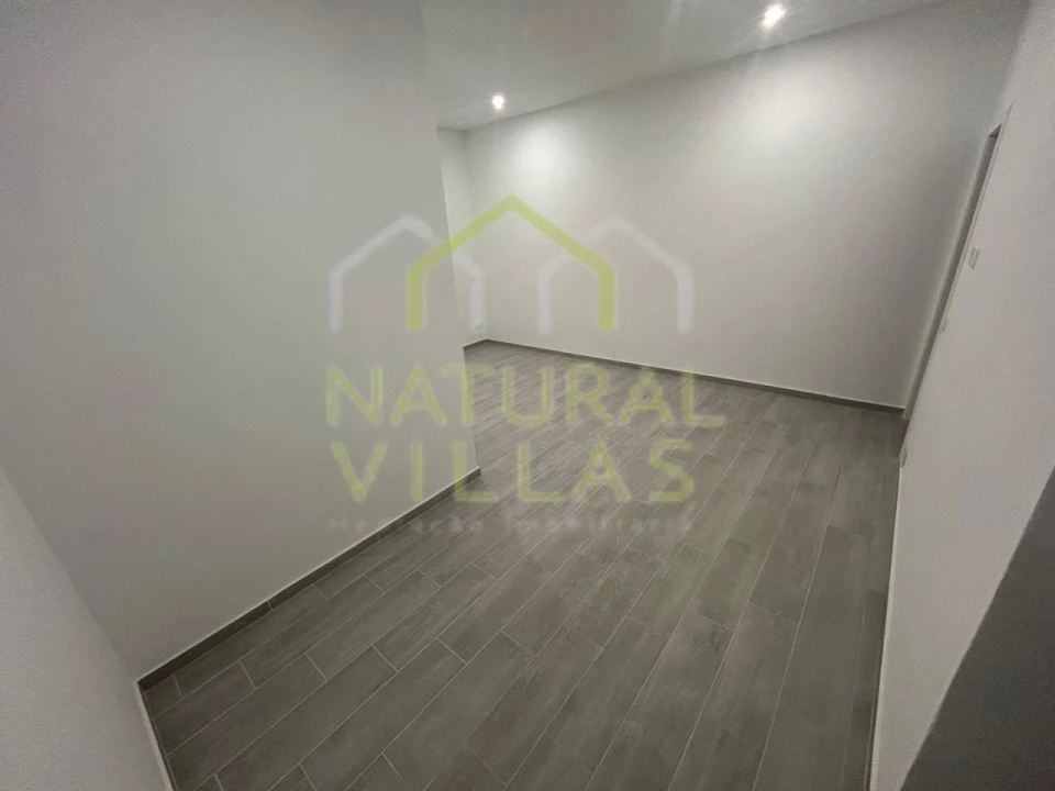 Apartamento T3 para Venda em Faro (Sé e São Pedro) Foto 8
