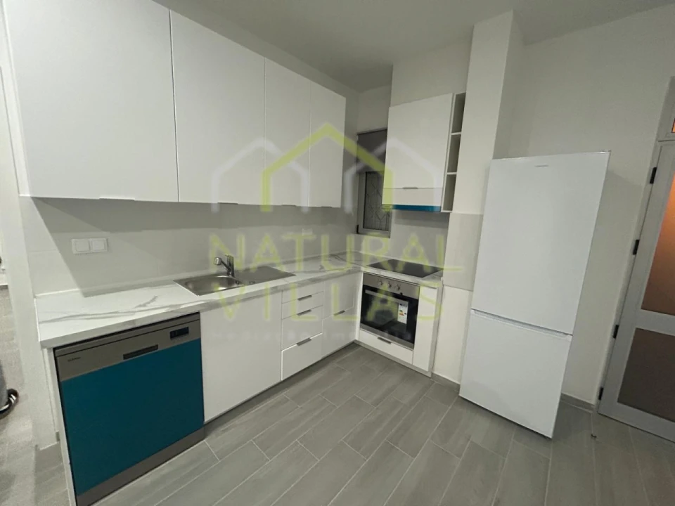 Apartamento T3 para Venda em Faro (Sé e São Pedro) Foto 11