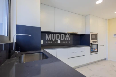 Apartamento T3 para Venda em Espinho