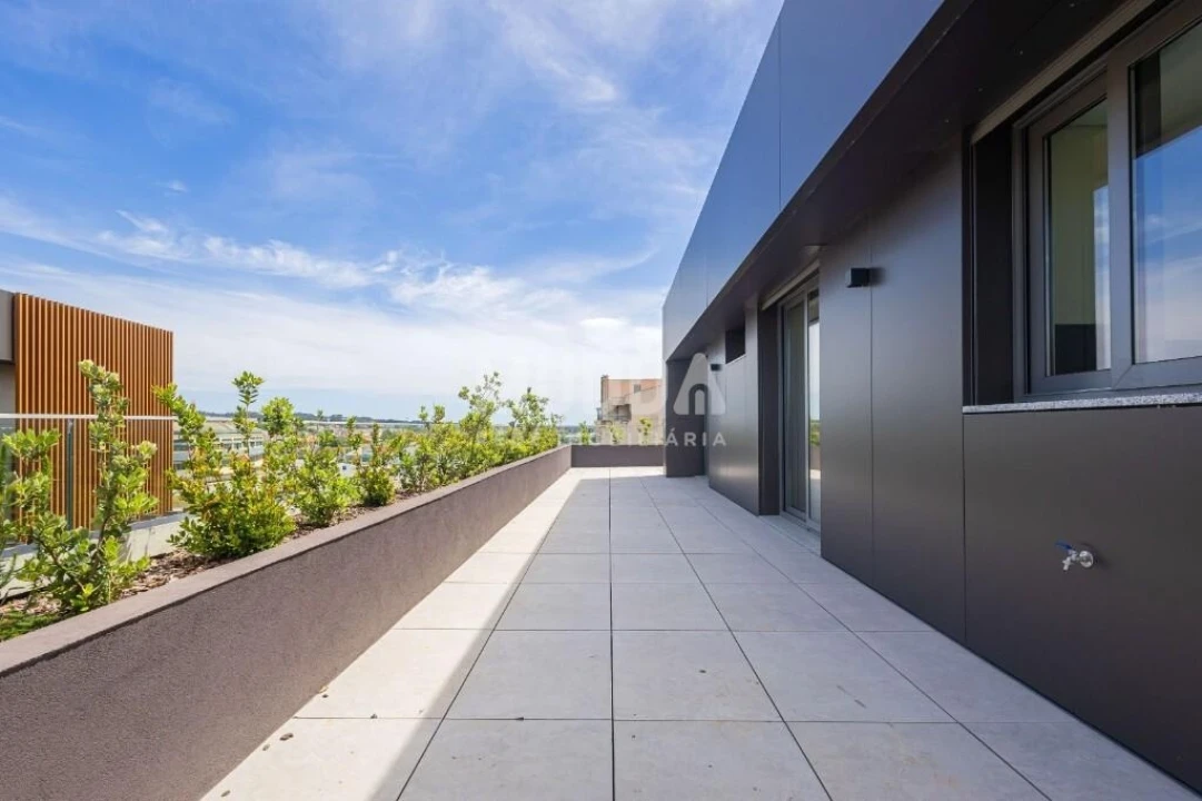 Apartamento T3 para Venda em Espinho Foto 22