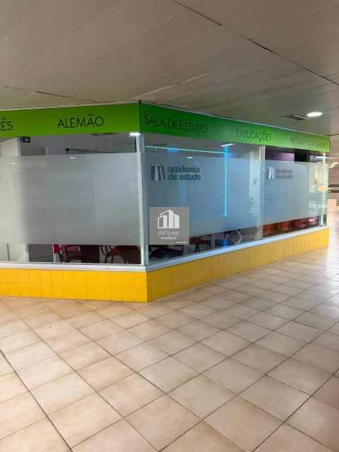 Loja para Venda em Costa da Caparica