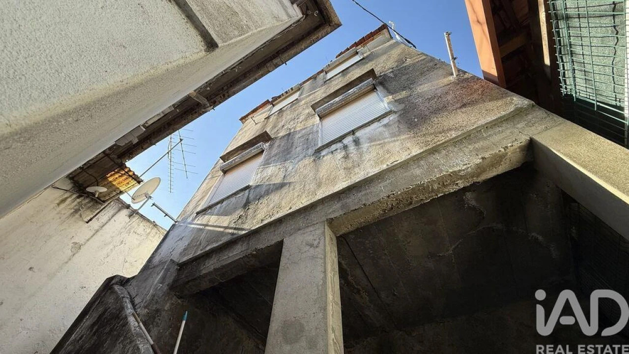 Moradia para Venda em Peso da Régua e Godim Foto 18
