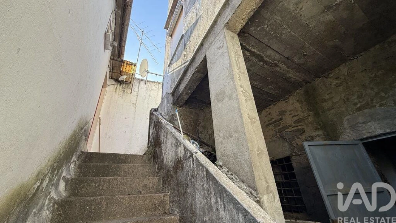 Moradia para Venda em Peso da Régua e Godim Foto 19