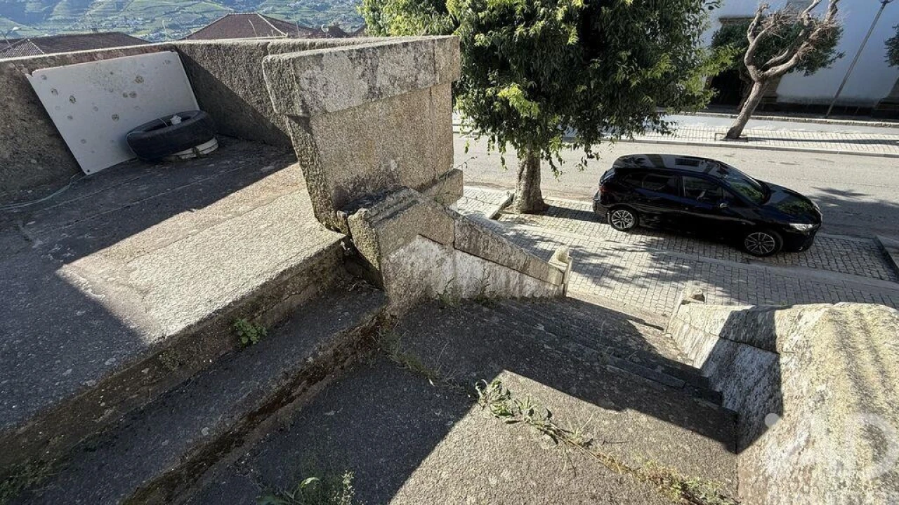 Moradia para Venda em Peso da Régua e Godim Foto 9