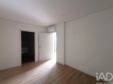 Apartamento T1 para Arrendamento em Alfena