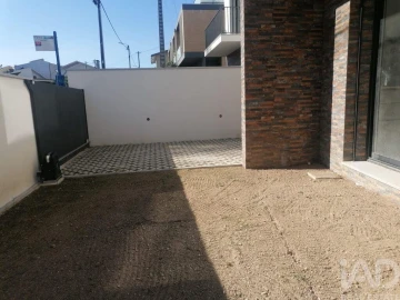 Apartamento T1 para Arrendamento em Alfena