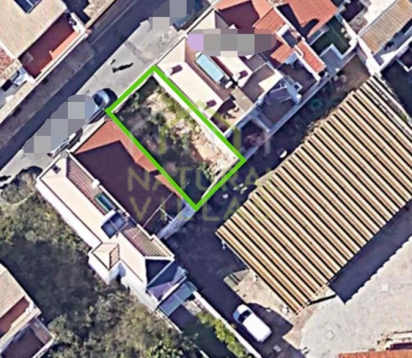 Terreno para Venda em Faro (Sé e São Pedro) Foto 1
