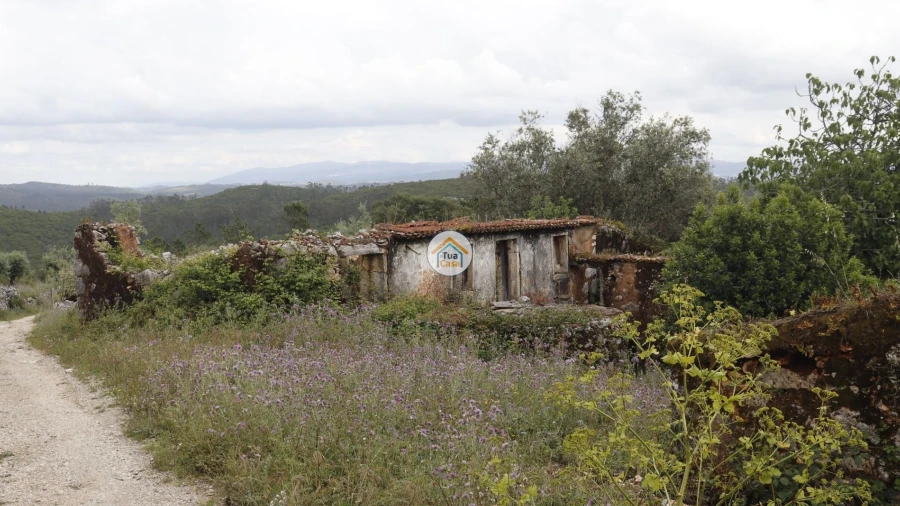 Moradia para Venda em Degracias e Pombalinho
