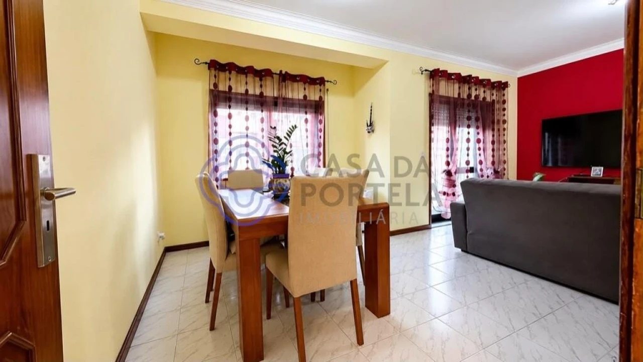 Apartamento T2 para Venda em Rio Tinto Foto 1