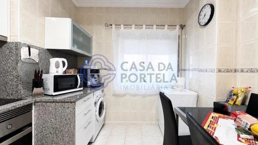 Apartamento T2 para Venda em Rio Tinto Foto 6