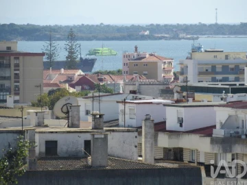 Apartamento T4 para Venda em União das Freguesias de Setúbal