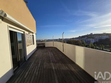 Apartamento T4 para Venda em União das Freguesias de Setúbal