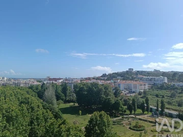 Apartamento T4 para Venda em União das Freguesias de Setúbal
