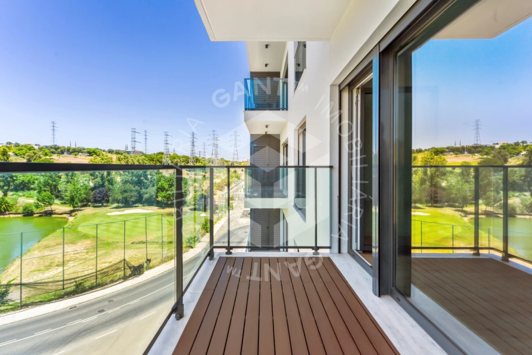 Apartamento T2 para Venda em Lumiar Foto 4