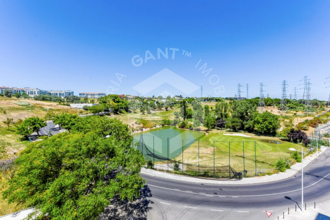 Apartamento T2 para Venda em Lumiar Foto 5