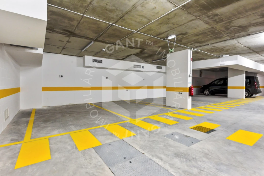 Apartamento T2 para Venda em Lumiar Foto 24