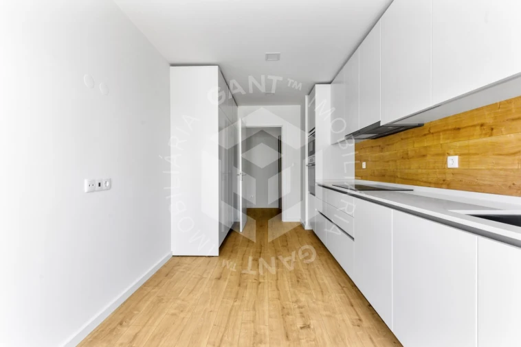 Apartamento T2 para Venda em Lumiar Foto 12